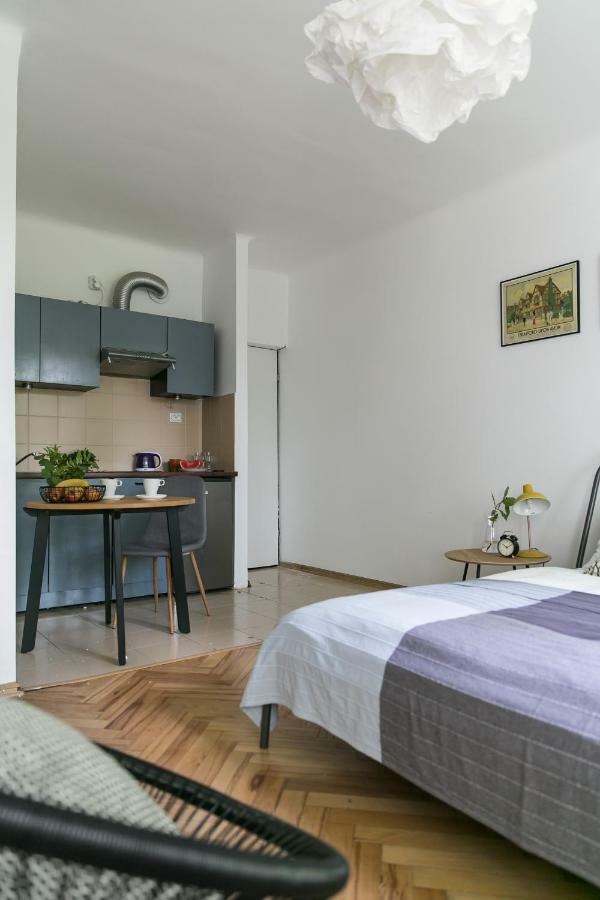 Bednarska Butas Warsaw