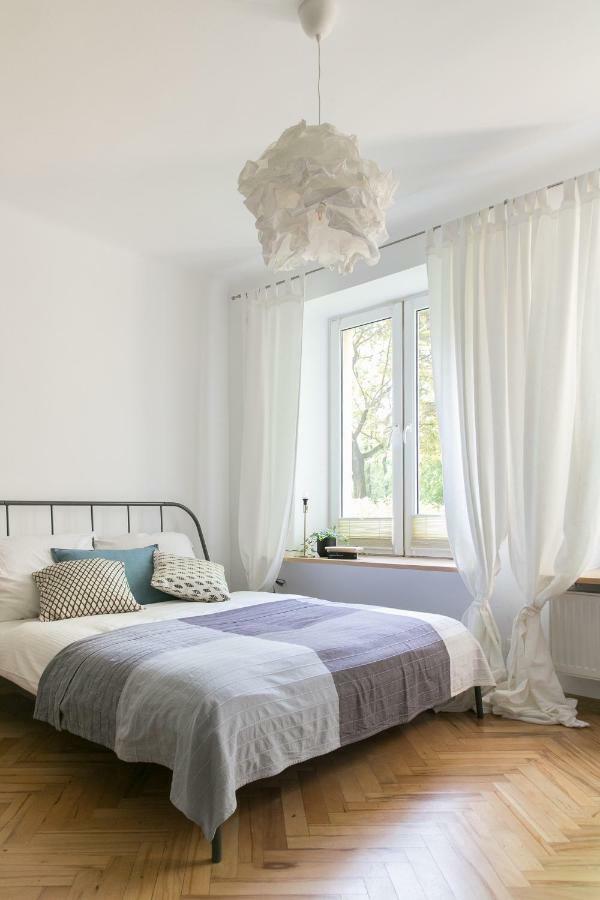 Butas Bednarska Warsaw